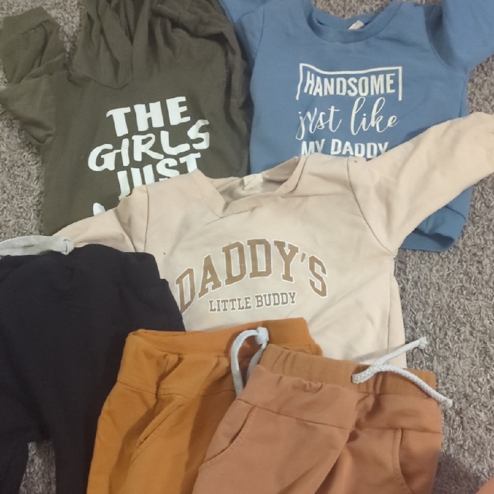 Kids Graphic Tees and Joggers Set